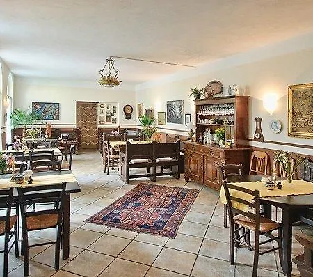 Haus Buchheim - Am Schloss Penzion 3*